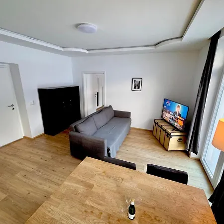 90m2 Near Slope Apartment Semmering