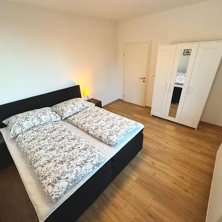 90m2 Near Slope Apartment *